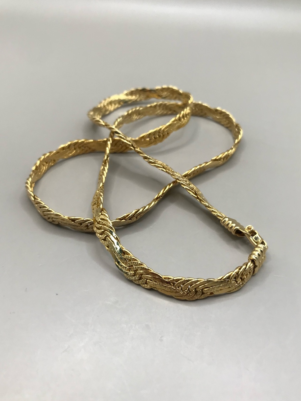 Classic Gold-Tone Rope Twist Chain Necklace - Picture 5 of 7